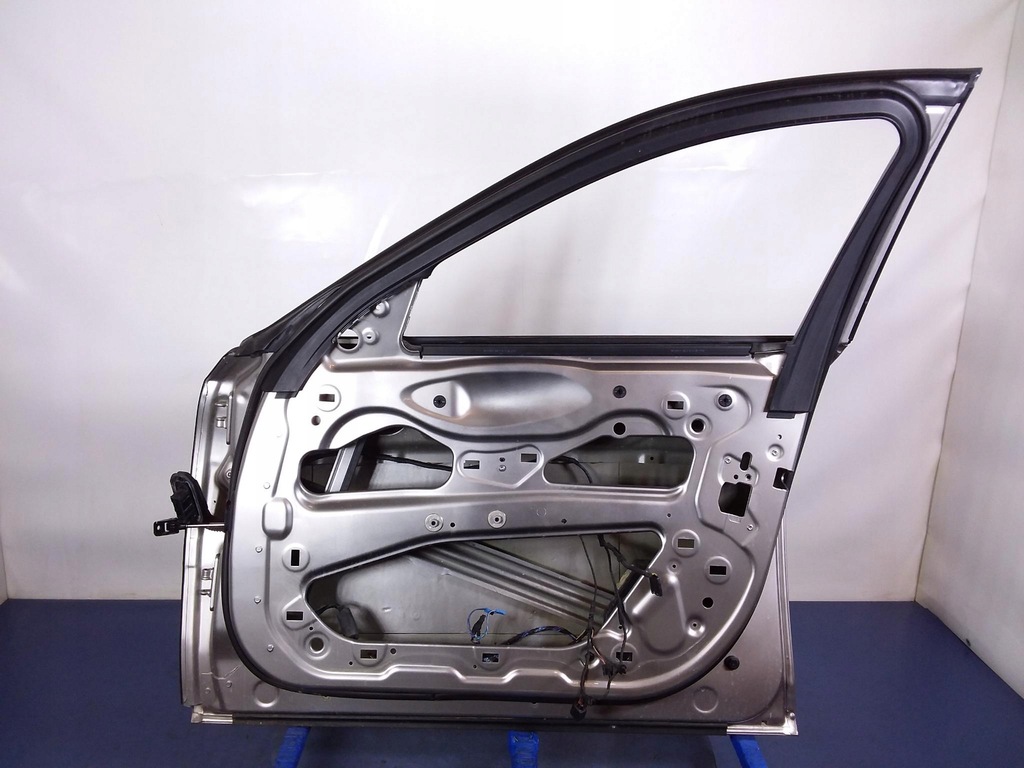 фото №5, Bmw 7 f02 дверь перед правое a72