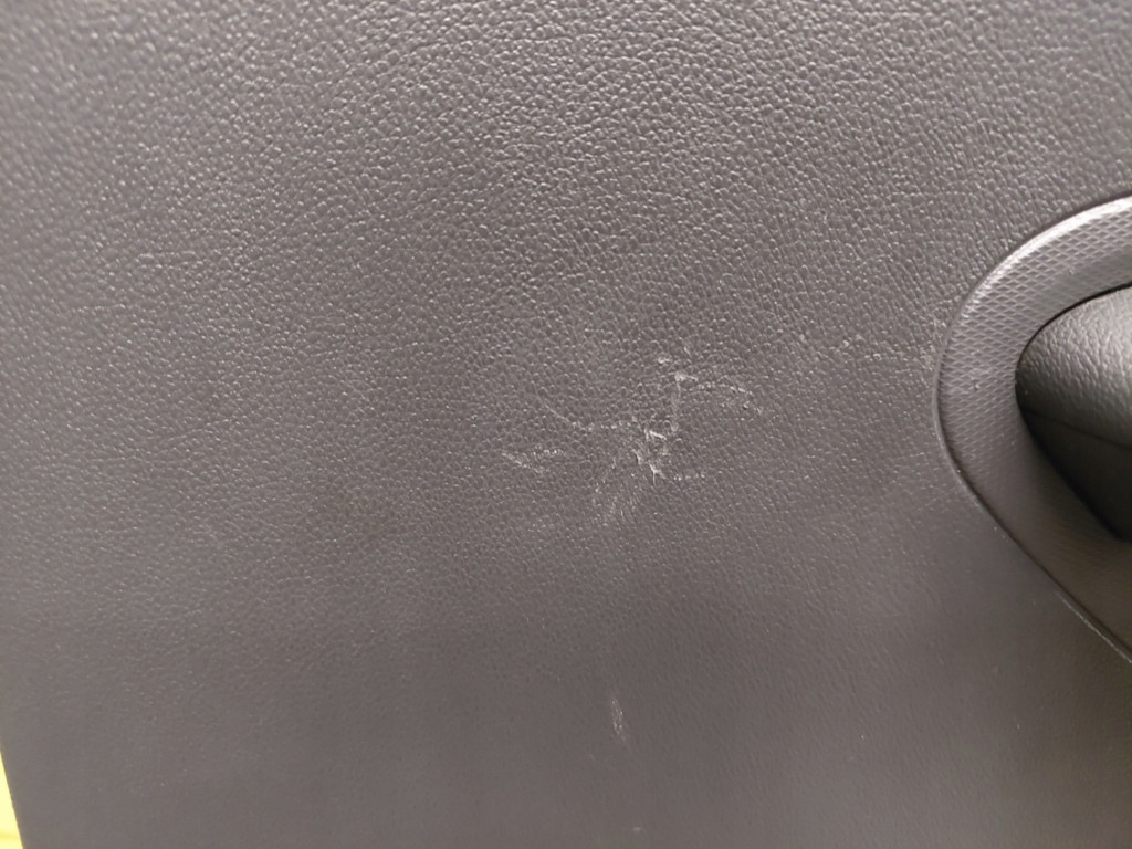 фото №3, Skoda rapid ii hb обивка дверь правый задняя 5jj886024