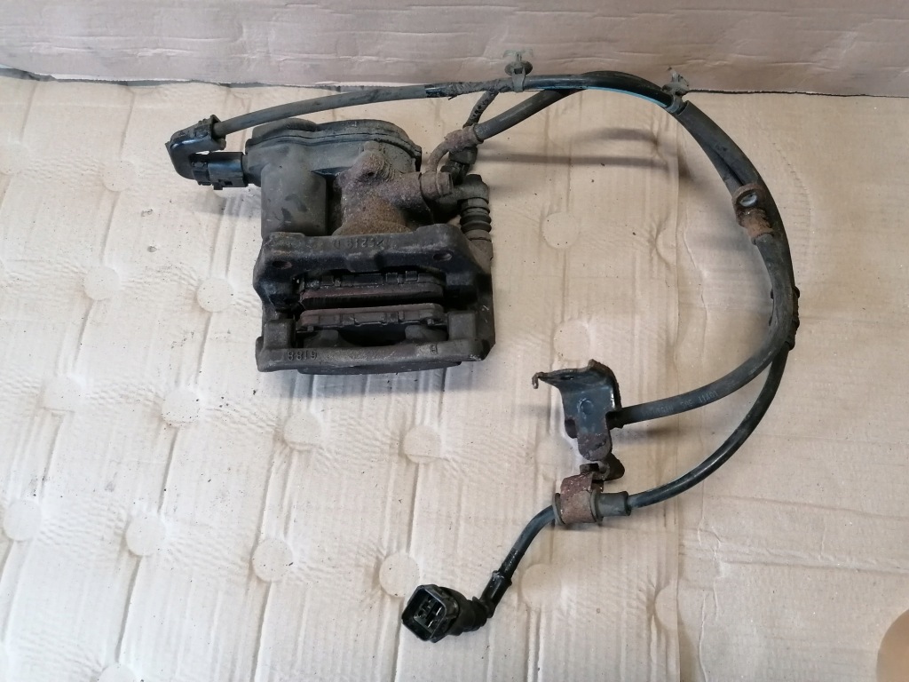 фото №3, Honda hr-v ii ru суппорт левый задний 2017r задняя