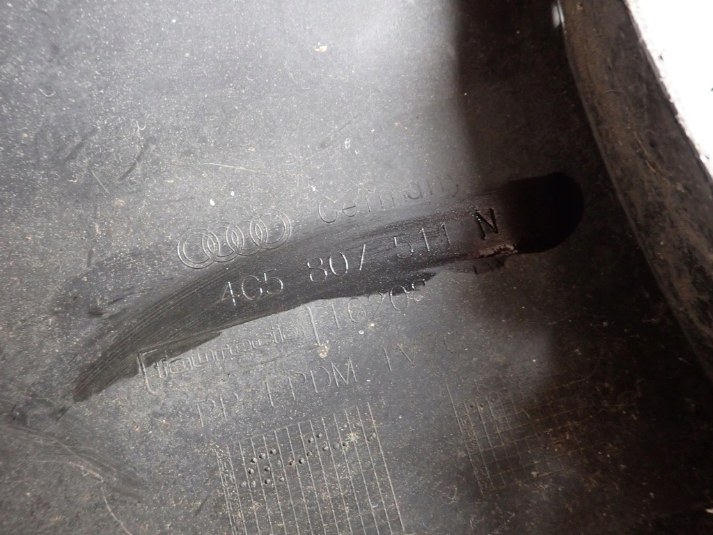 Audi a6 c7 4g sedan s-line 10-14 бампер задний  задний pdc с Разборки