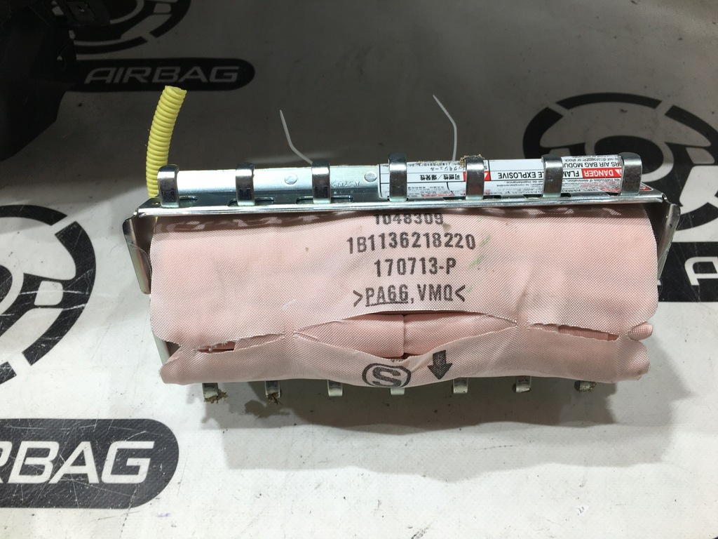 фото №6, Mitsubishi pajero 4 iv приборная панель консоль подушка безопасности подушки безопасности ремни оригинал