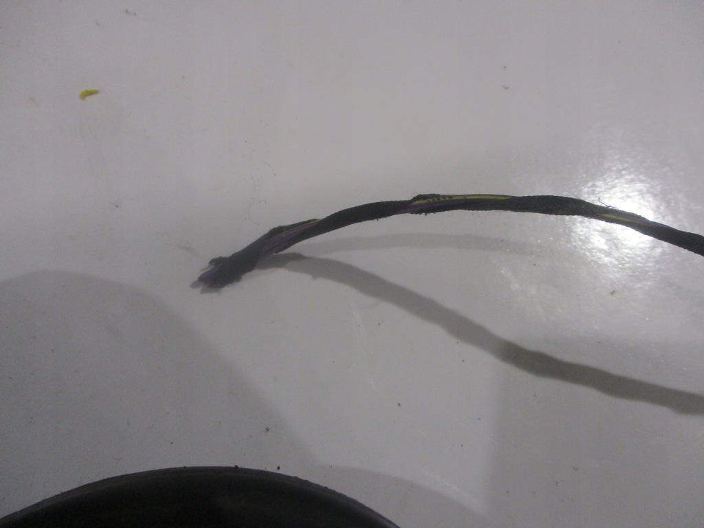 фото №7, Кришка заливної пального привід skoda superb iii hb la7w 510810773 3v5809702b