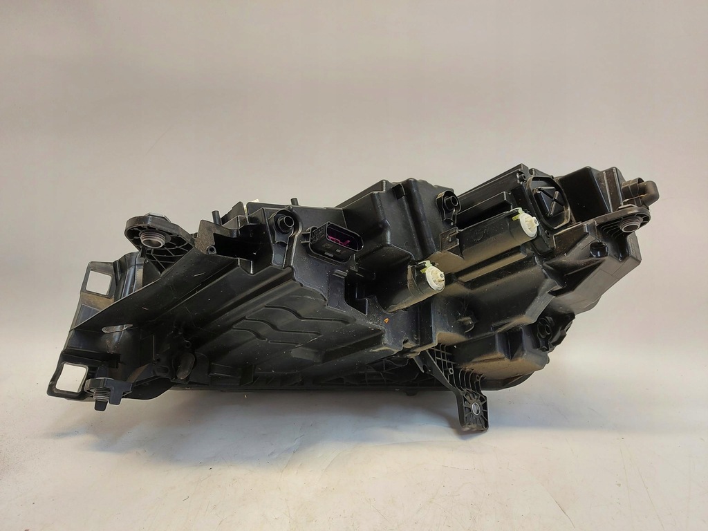 фото №5, Skoda enyaq 5la iv60 лампа правая перед rhd 5lc941016