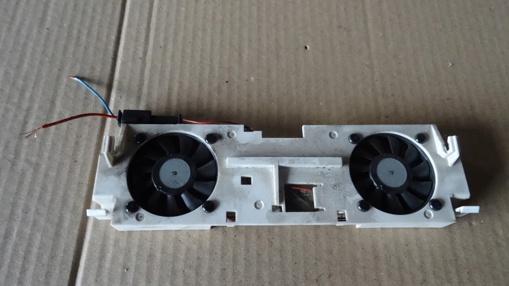 фото №2, Citroen c4 picasso 1 i вентилятор радио 9654090280