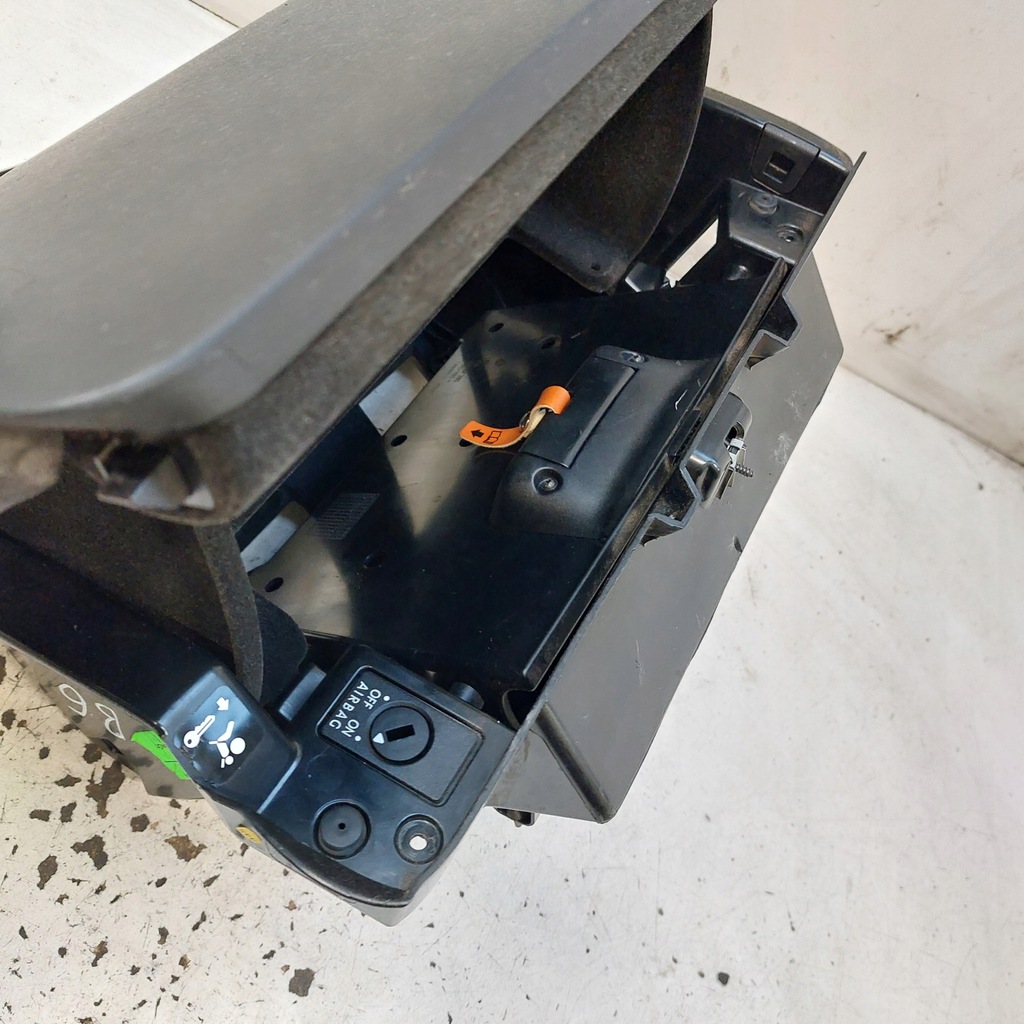 фото №8, Volkswagen vw passat b6 бардачок пасажира 3c1857097ap чорний