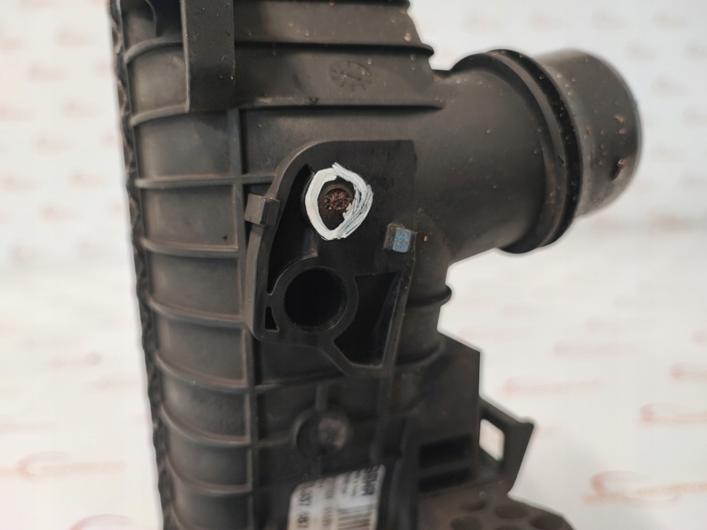 Opel meriva b інтеркулер 13337687 Недорого