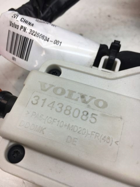 фото №5, Volvo xc90 ii роз'єм шланг заряджання 31438085