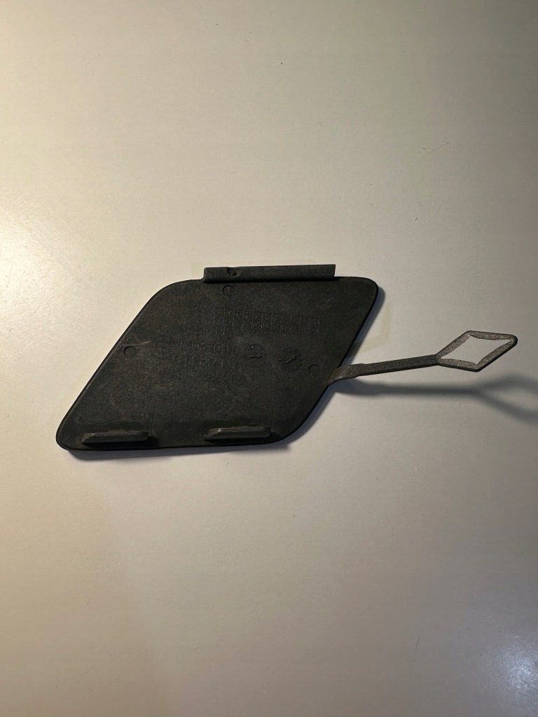 фото №2, Bmw 5 g30 заглушка бампера 51117385256