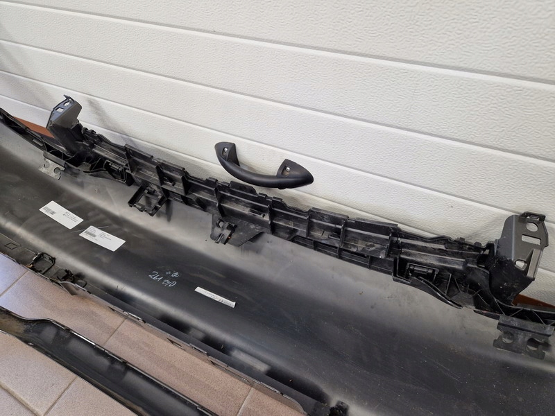 фото №8, Porsche carrera 911 992 992807421 бампер задняя оригинальный номер