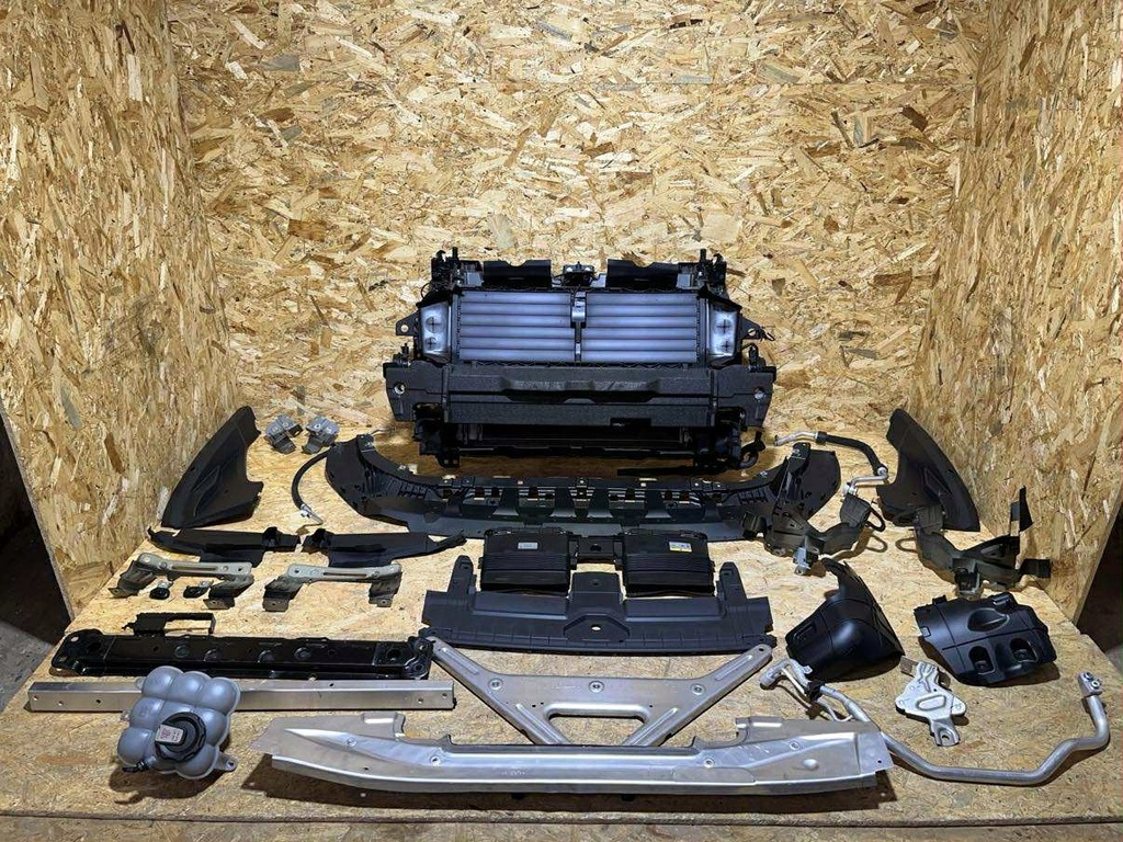 фото №8, Audi q8 s-line 22r ly9t бампер перед pas передній радіатор 3.0 tdi oem