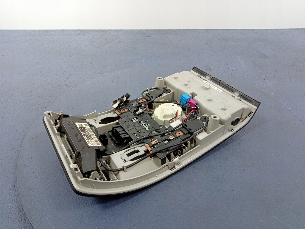 фото №4, Audi q7 i 4l освітлення кабіни чорні 4f0951177