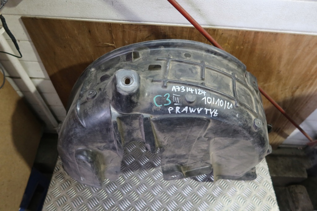 фото №1, Підкрилок правий задня citroen c3 iii 9811931680