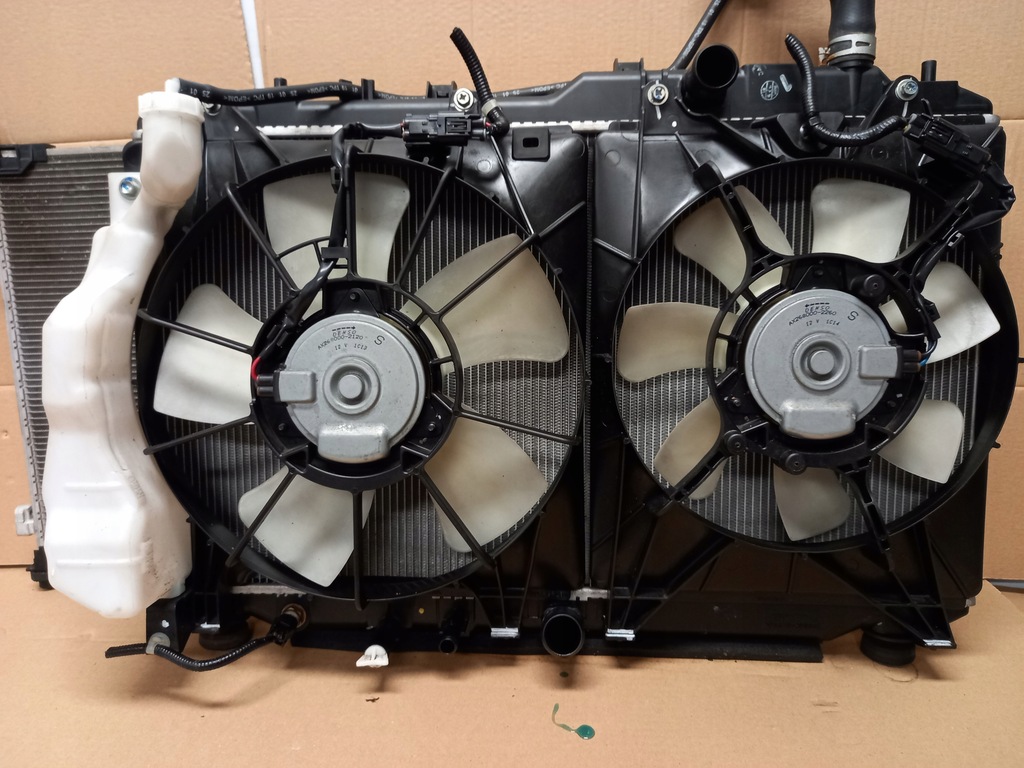 фото №7, Комплект радіатор вентилятори honda hr-v 1.5i 2015-2020 aa223000-5730