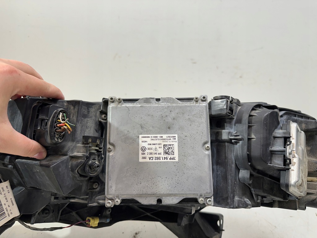 фото №13, Лампа права перед audi q7 4m full led matrix комплектна демонтаж 4m0941036