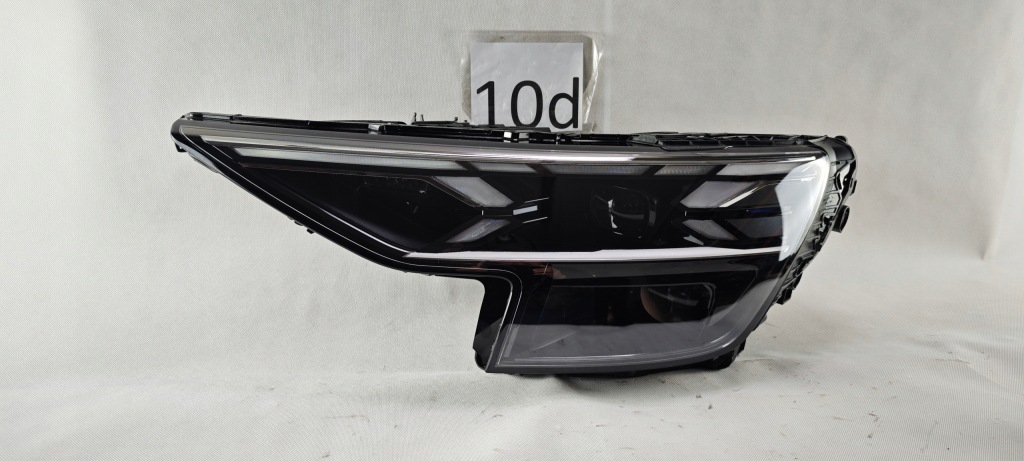 фото №1, Audi q8 4m8 lift laser левый фара лампа левая 4m8941085