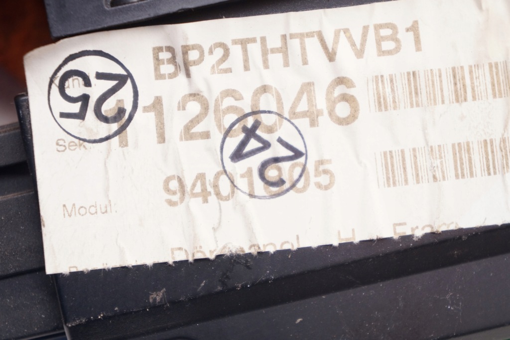 Volvo v70 2 xc70 1 панель переключатель окон 30732816 09193383 Недорого