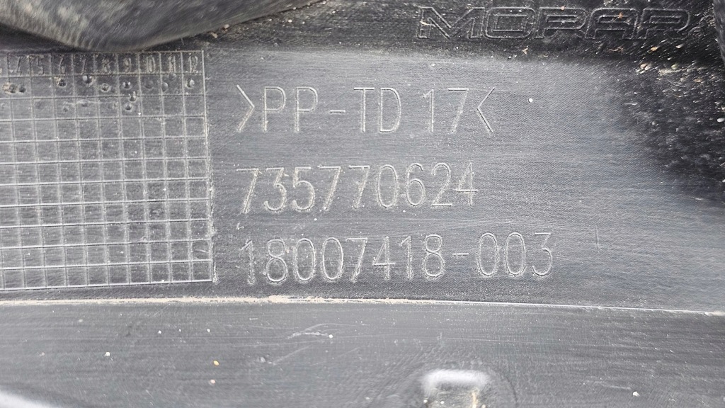 Решётка решётка  спойлер бампер jeep avenger bev 735770624 18007418-003 Доставка