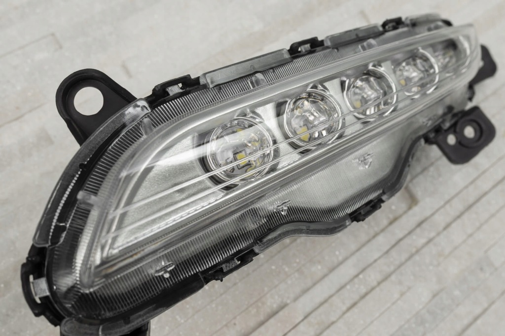 Hyundai tucson 3 2015-2018 фара к движение dziennej led левая 92207d7000 с Разборки