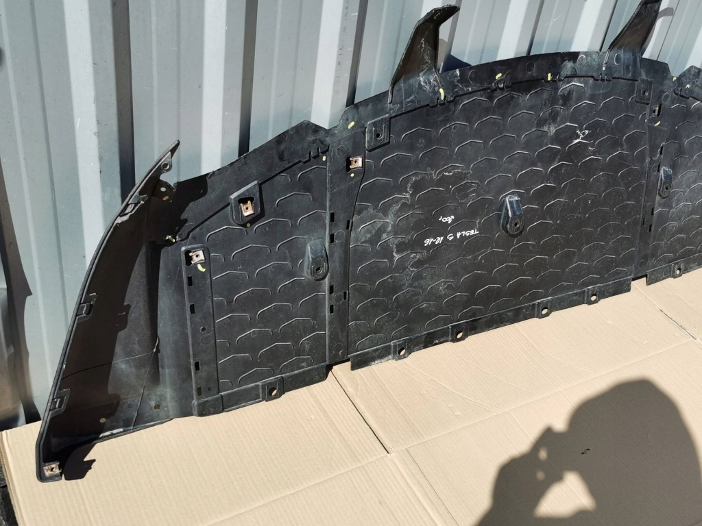 Tesla model s 12-16 плита захист задня pod бампер задня 6008180-00-e Зі Шроту