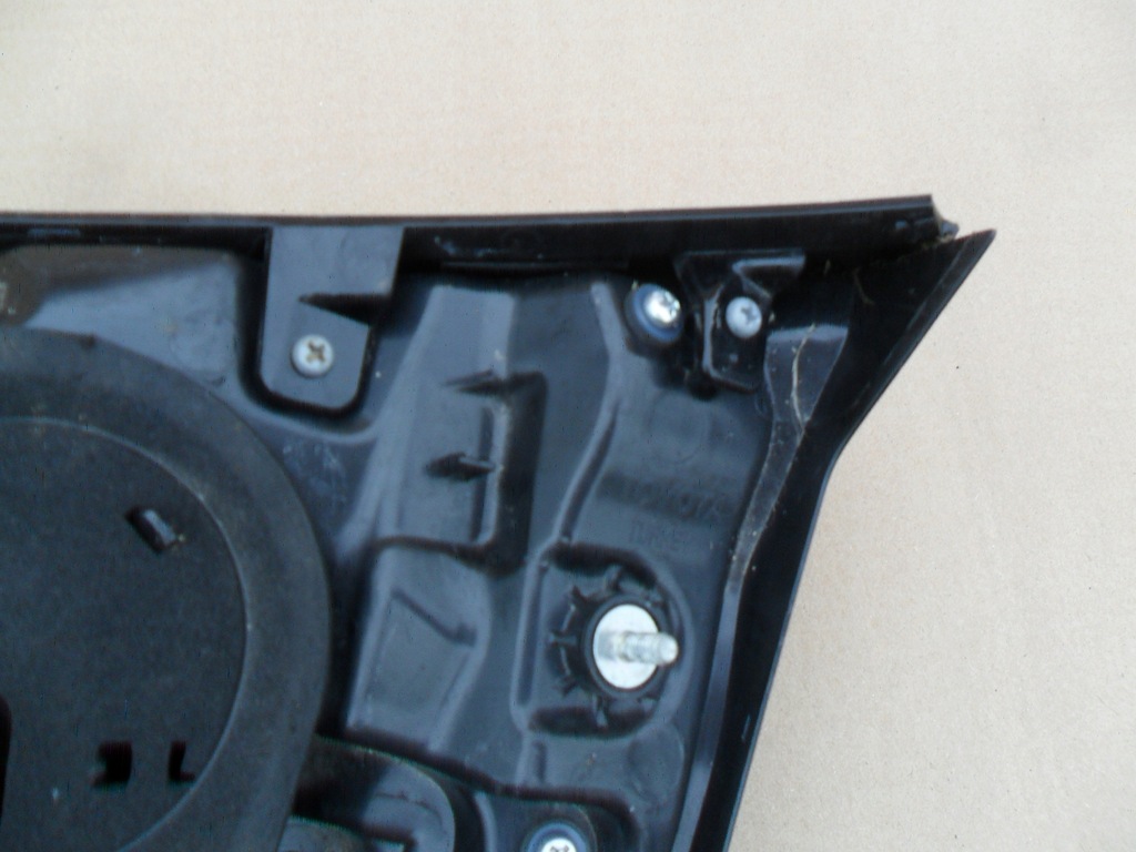 фото №11, Toyota chr 16- лампа левая led крышка багажника 81590-f4020 00