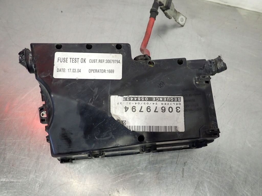 фото №6, Коробка предохранителей volvo s40 ii