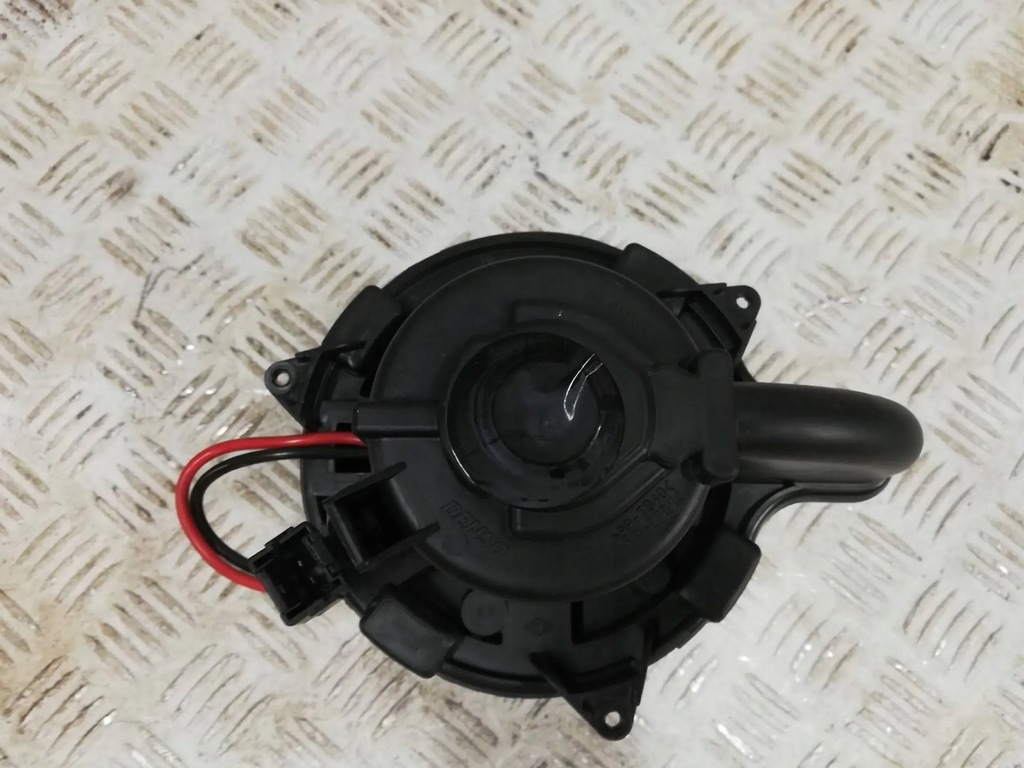 фото №1, Вентилятор отопителя renault zoe i 5q1335000