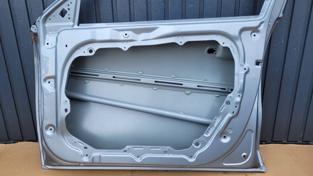 фото №13, Kia x-ceed xceed 18+ дверь перед передние правое fv