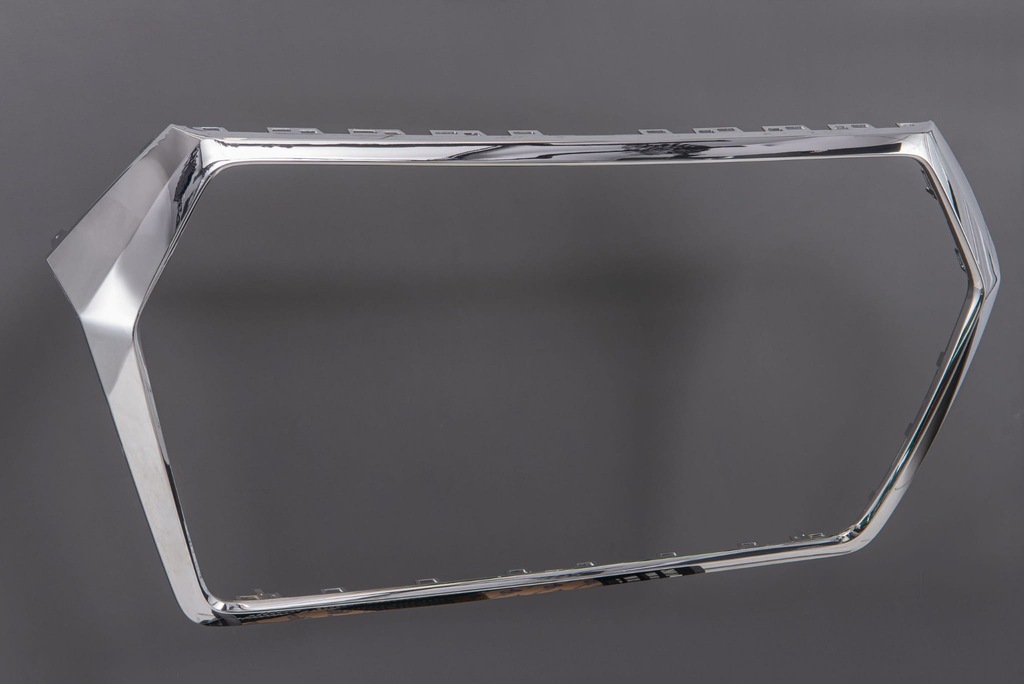 фото №8, Audi q7 sq7 15-20 przed faceliftingiem хромированная рамка решетка 4m0853651f