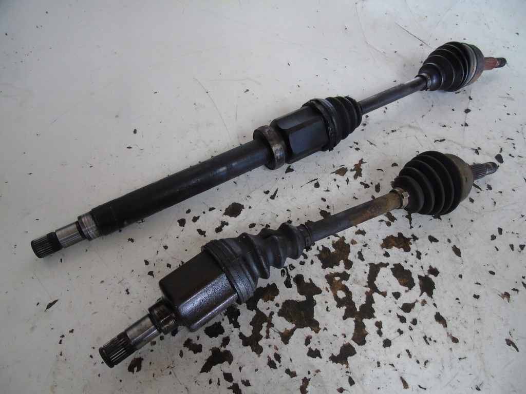 фото №1, Ford transit connect mki 1.8 tddi 75km 2002-2013 привідний вал правий перед