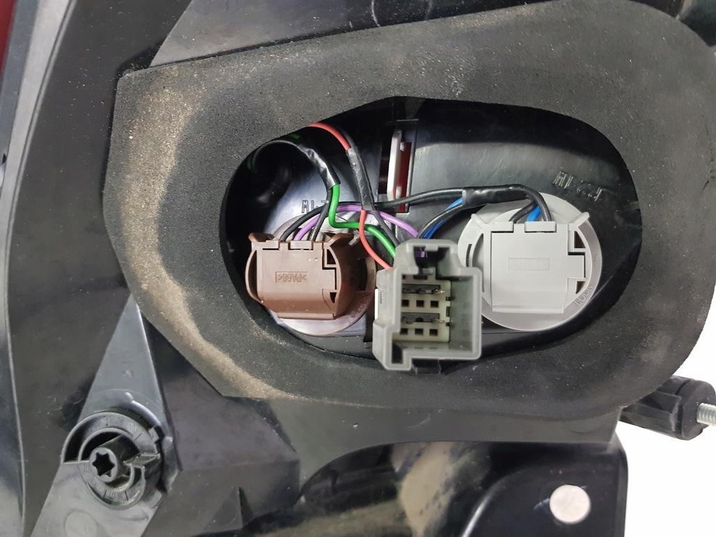 фото №8, 2 volvo xc60 i lift лампа ліва лівий задня задня 31323034