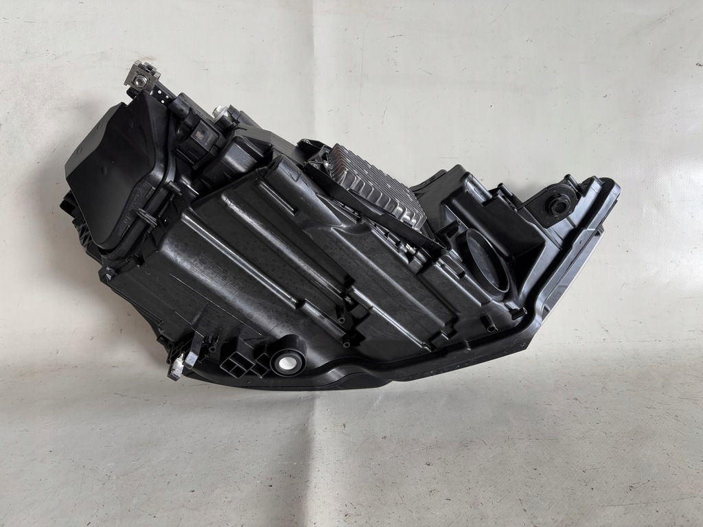 фото №13, Audi a6 c8 4k лампа перед передня ліва full led 4k0941039e комплектна