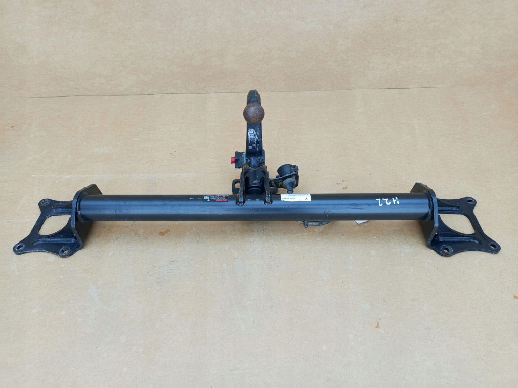 Tesla model x 2020- hak буксировочный балка 55r-012370 Недорого