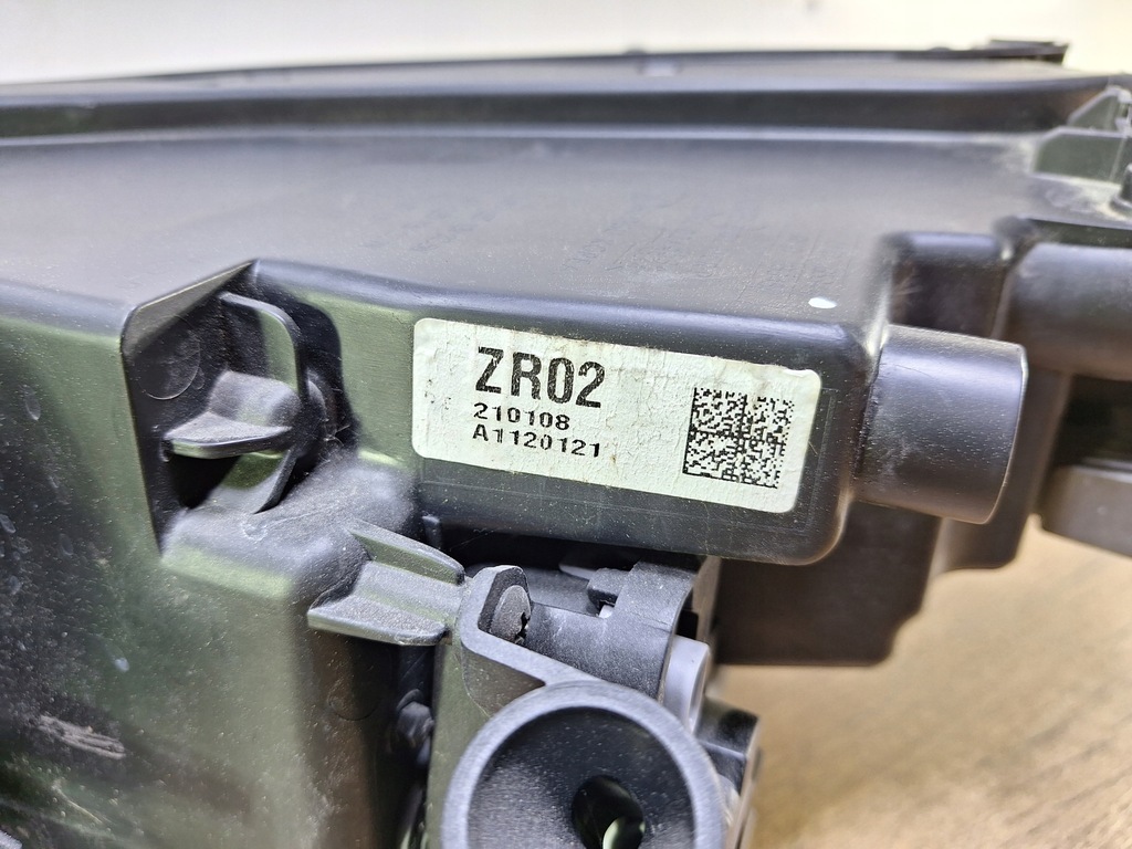 фото №8, Kia e soul iii 18- лампа передня права full led