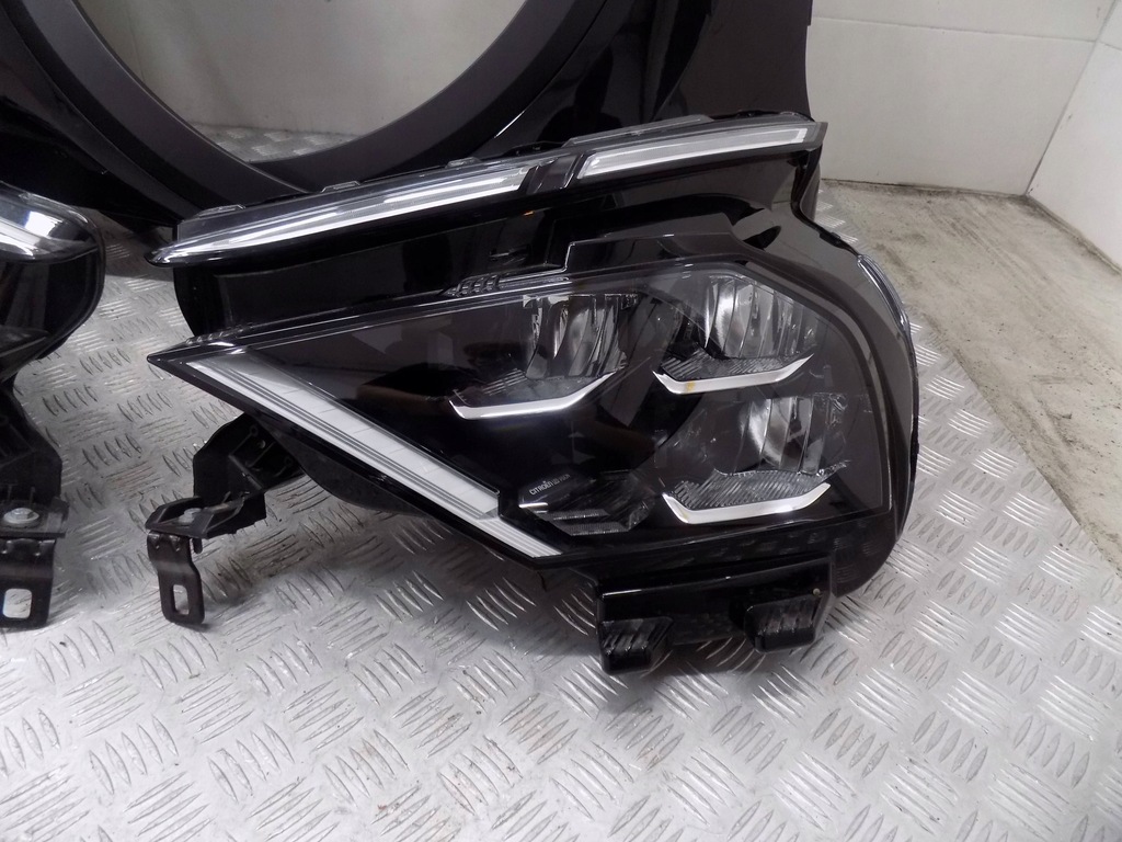 фото №1, Citroen c4 iii e-c4 2019 лампа левая фара full led vision 9830649480