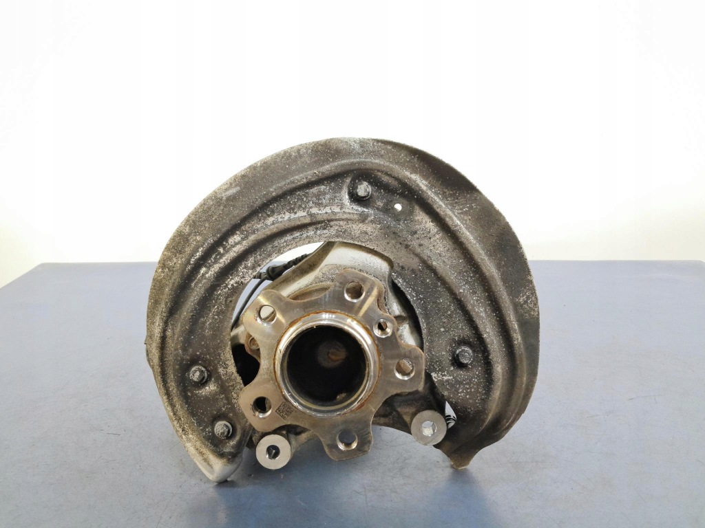 фото №1, Bmw 3 g20 g21 2.0 b поворотный кулак ступица перед правая