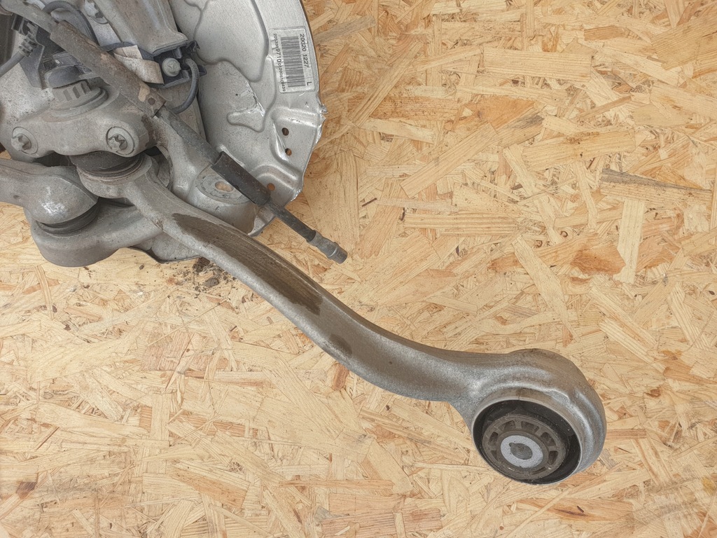 фото №8, Mercedes w205 поворотный кулак левый перед рычаги