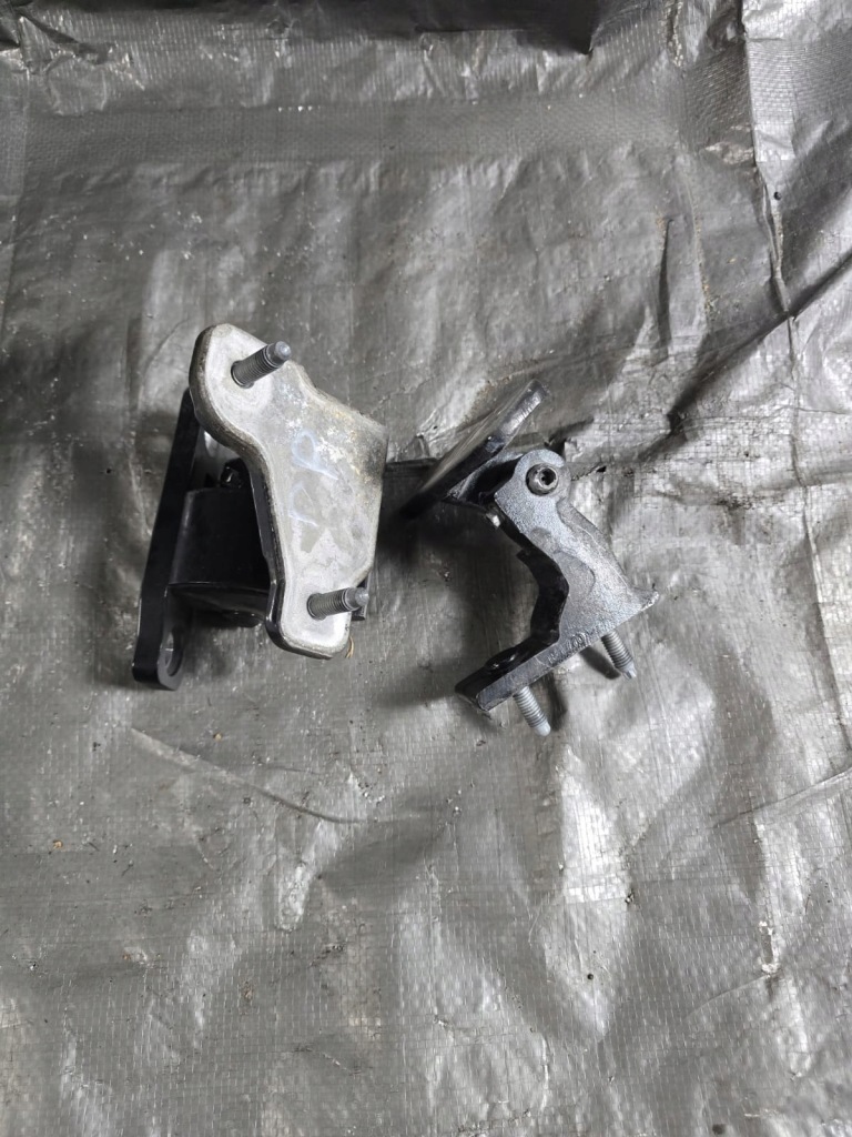 Купить Петля дверь правый перед mercedes c klasa w205 2014-2021