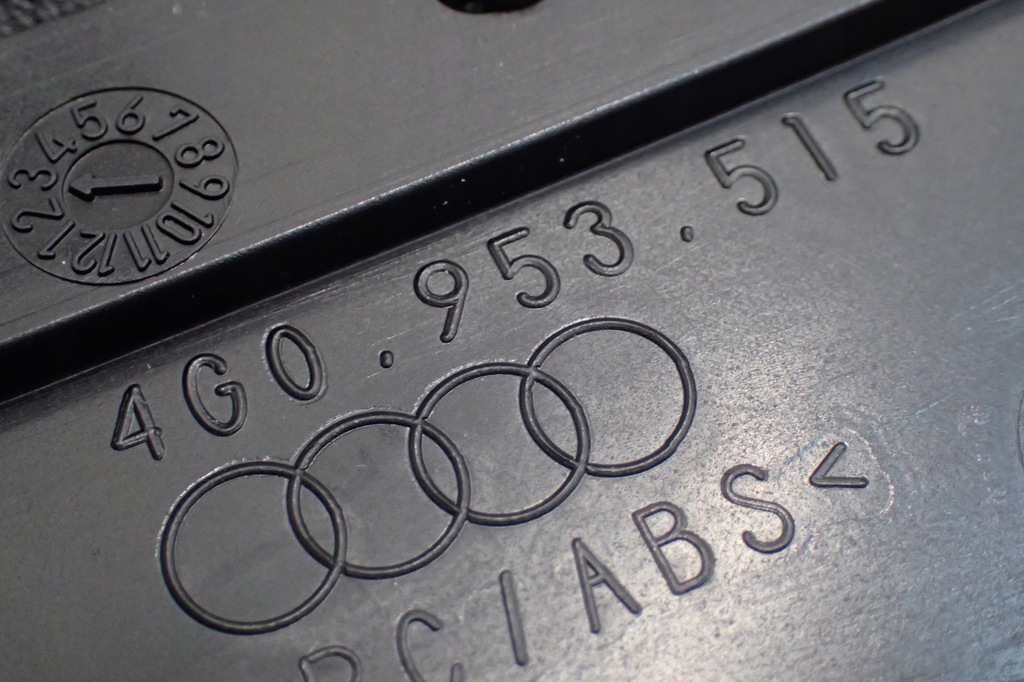 фото №5, Audi a7 4g защита колонки руля 4g0953515