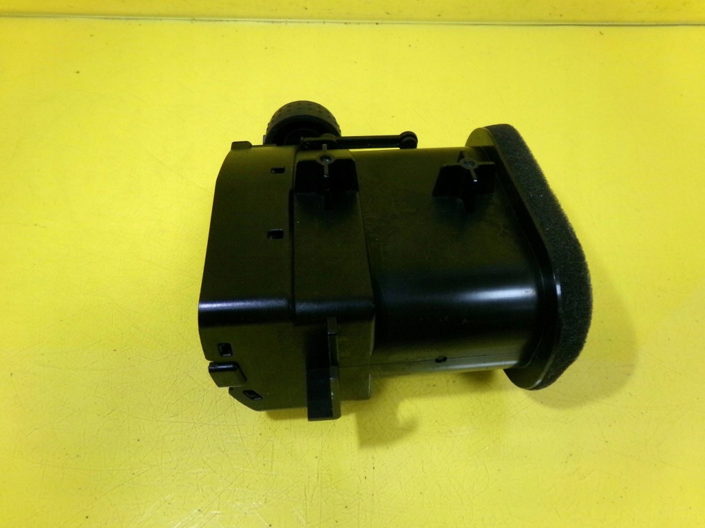 фото №6, Бічна решітка обдув права mercedes-benz a w168 1688300254 nr82