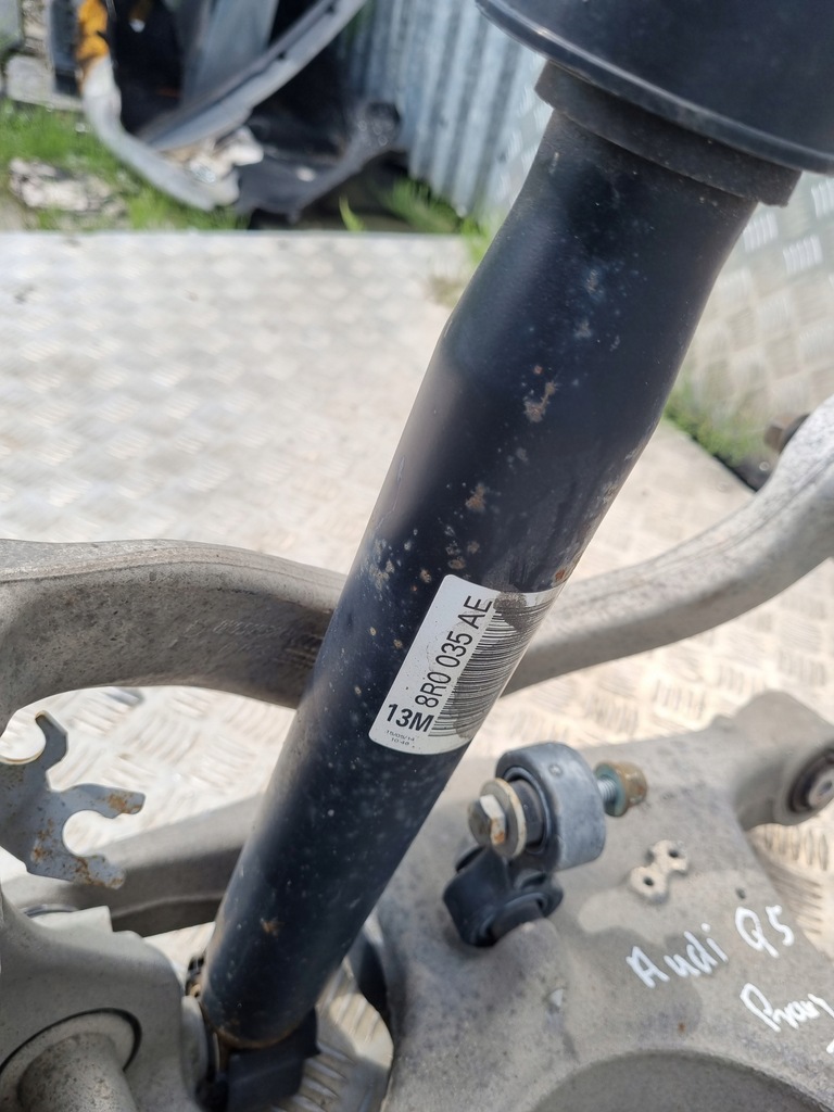 фото №6, Audi q5 поворотний кулак ступиця амортизатор права задня