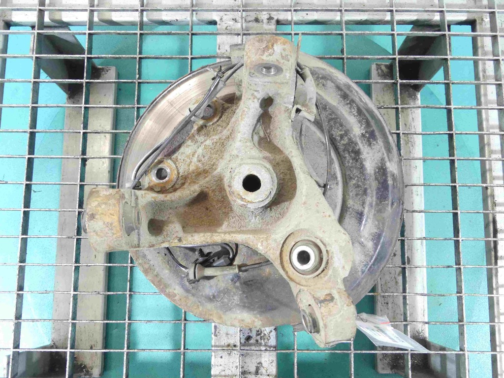 фото №2, Ступица поворотный кулак задняя левая renault latitude 2.0 dci