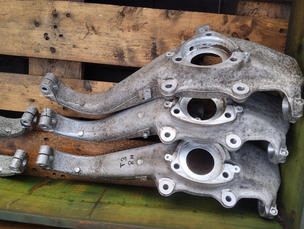 фото №2, Tesla 3 поворотний кулак перед ліва права awd rwd