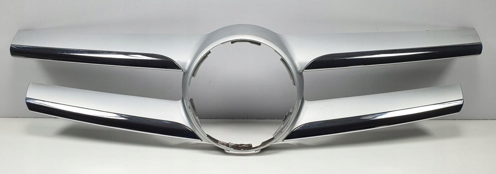 фото №1, Решітка радіатора решітка радіатора mercedes w204 x204 a2048800823