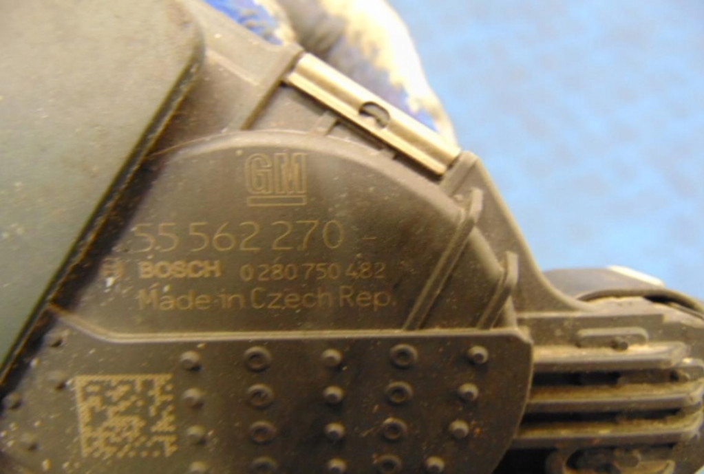 фото №7, Opel corsa d 1.2b дроссельная заслонка 55562270