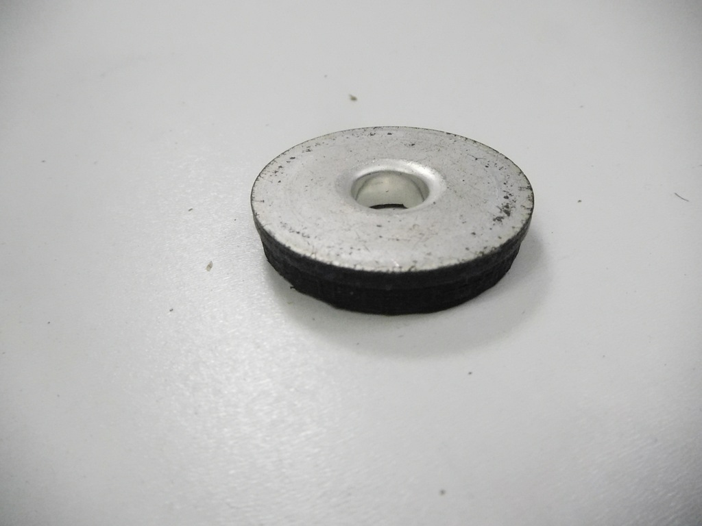 фото №5, Заглушка втулки важеля audi a2 00-05 8z0407195c