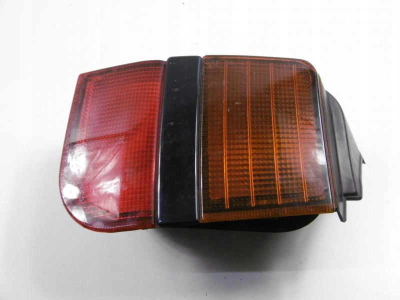 фото №1, Space wagon ii n40 лампа задняя правая 043-1536r