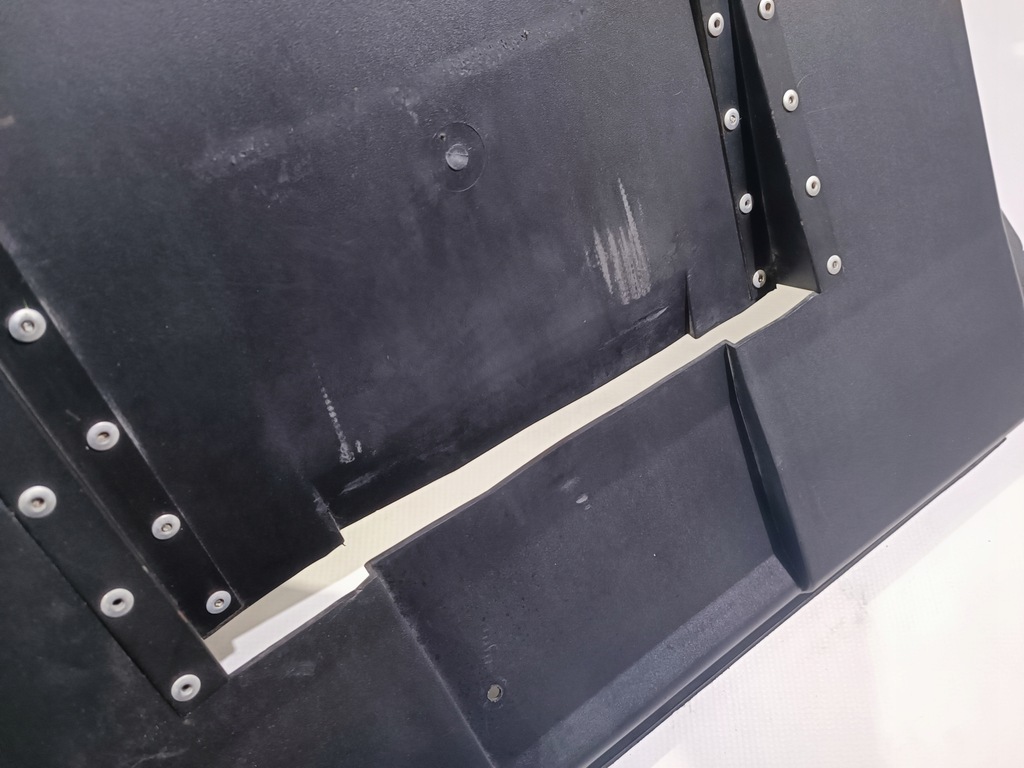 фото №6, Защита корпус радиатора воздуховод воздуха chevrolet corvette c5