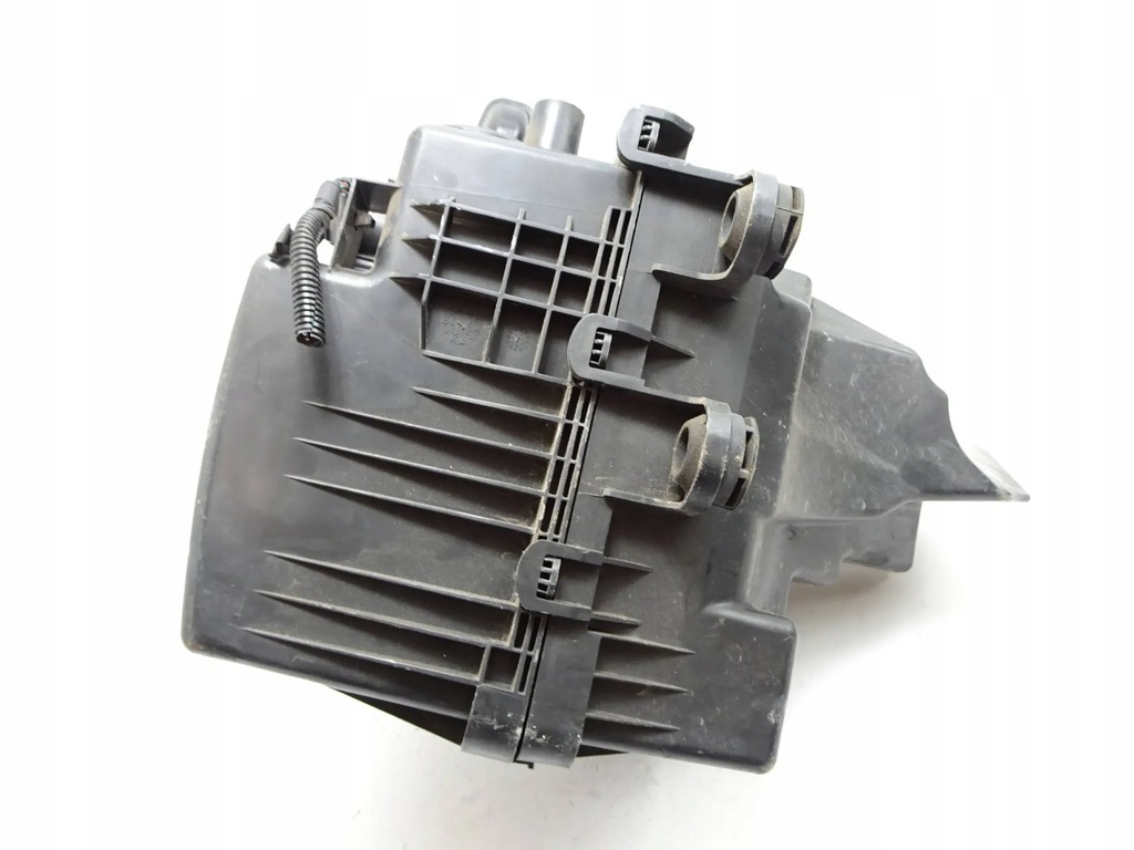 фото №7, Корпус фильтра воздуха mazda 6 gj 2.2 d