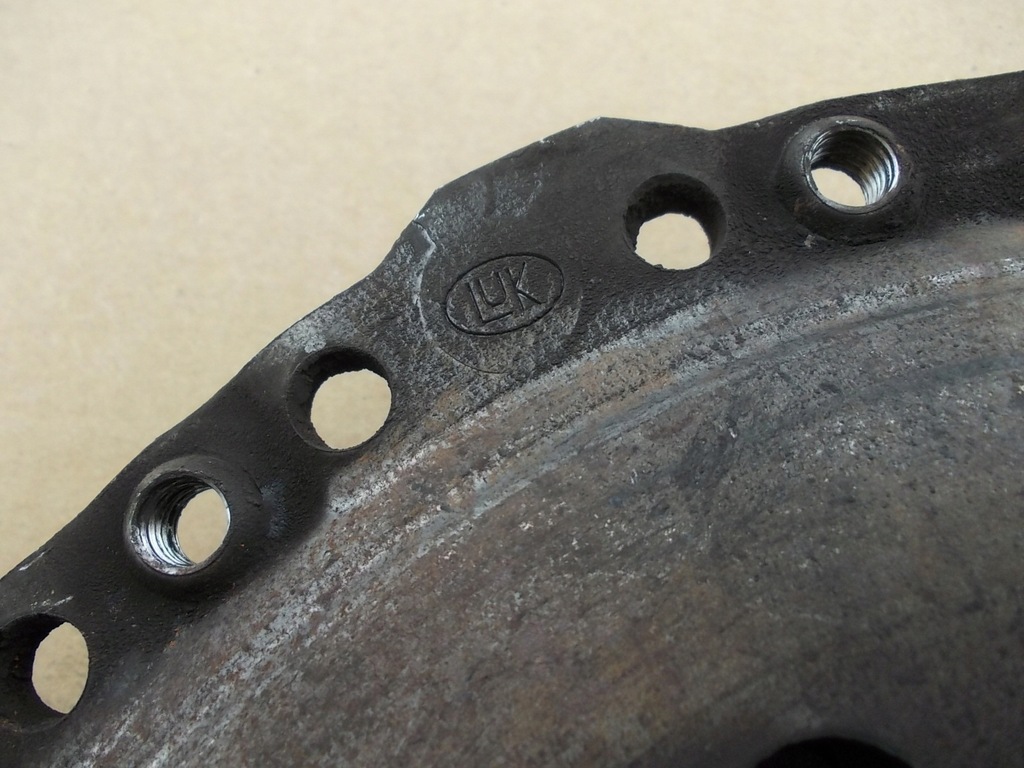 фото №6, Притиск зчеплення audi a3 8l 1,6 b luk