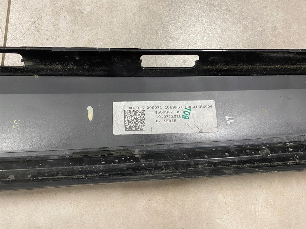 фото №7, Bmw i3 молдинг дахова права 1559957